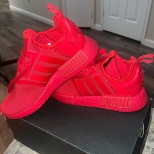NWT adidas NMD_R1 Red Unisex sneakers size 4 1/2